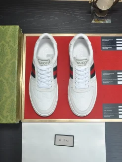 Alternative view of GUCCI Sneakers & Trainers Leather (White-Red-Green) EU38-45 B10202606031370109