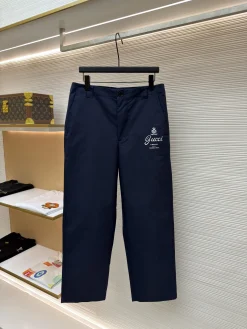 GUCCI Trousers & Shorts Cotton (Navy) 46-52 B15202606131199109