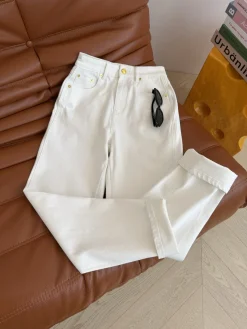 Alternative view of GUCCI Trousers & Shorts Denim (White) ONE SIZE B45202606011358119