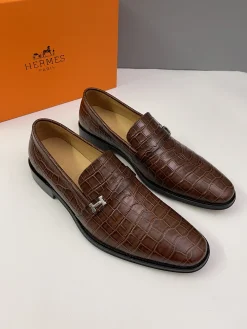 HERMES Flats & Loafers Crocodile Leather (Brown-Black) EU38-46 D30202606031380169