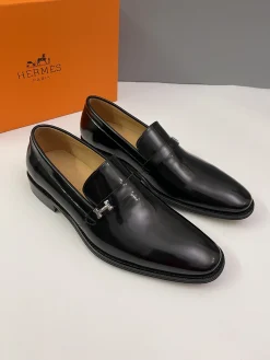 Alternative view of HERMES Flats & Loafers Leather (Black) EU38-46 D30202606031383169