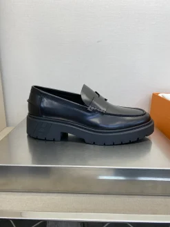 HERMES Flats & Loafers Leather (Black) EU39-44 D20202606031388169