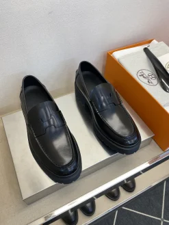 Alternative view of HERMES Flats & Loafers Leather (Black) EU39-44 D20202606031388169