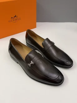Alternative view of HERMES Flats & Loafers Leather (Brown) EU38-46 D30202606031390169