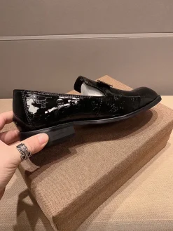 HERMES Flats & Loafers Patent Leather (Black) EU38-45 B10202606031392109