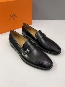 Alternative view of HERMES Flats & Loafers Patent Leather (Black) EU38-46 D30202606031393169
