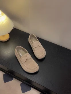 Alternative view of HERMES Flats & Loafers Suede (Beige-Black) EU35-40 B10202606031395109