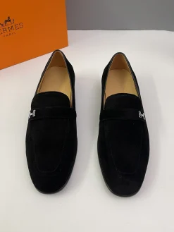 Alternative view of HERMES Flats & Loafers Suede (Black) EU38-46 D30202606031397169