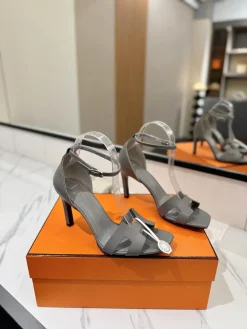 HERMES Pumps & Heels Leather (Grey) EU35-40 C00202606031406129