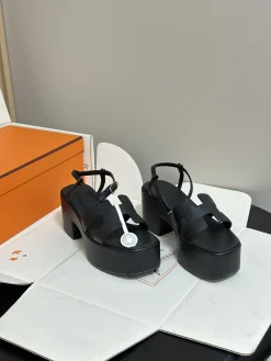 Alternative view of HERMES Sandals & Mules Leather (Black) EU35-39 C70202606031444149