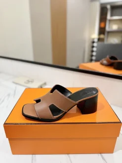 HERMES Sandals & Mules Leather (Brown-Black) EU35-40 B80202606031456129