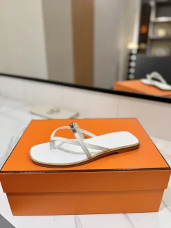HERMES Sandals & Mules Leather (White-Brown) EU35-40 B60202606031430119