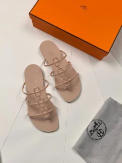 HERMES Sandals & Mules Rubber (Pink) EU35-42 A0020260603143969