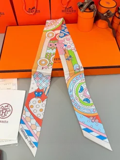 Alternative view of HERMES Scarves & Twilly D520260602032349