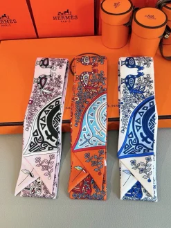 HERMES Scarves & Twilly D520260602067449