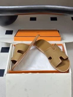 HERMES Slides & Slippers Canvas-Leather (Brown) EU39-45 C40202606031523139
