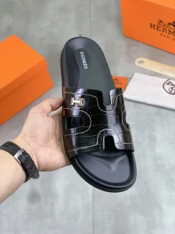 Alternative view of HERMES Slides & Slippers Crocodile Leather (Black) EU39-45 A5020260603152589