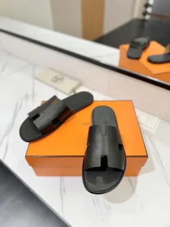 Alternative view of HERMES Slides & Slippers Leather (Black) EU39-44 B50202606031536119