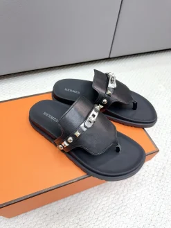 HERMES Slides & Slippers Leather (Black-Silver) EU35-45 B20202606031543109