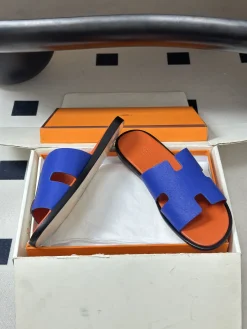 HERMES Slides & Slippers Leather (Blue-Orange-Black) EU39-45 C40202606031551139