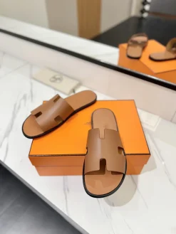 HERMES Slides & Slippers Leather (Brown-Black) EU39-44 B50202606031530119