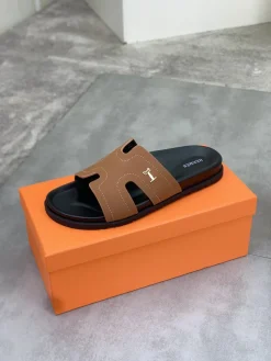 HERMES Slides & Slippers Leather (Brown-Black) EU39-45 A5020260603156189