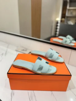 HERMES Slides & Slippers Leather (Light Blue) EU35-40 B0020260603157699
