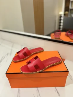 Alternative view of HERMES Slides & Slippers Leather (Red) EU35-40 B0020260603158299