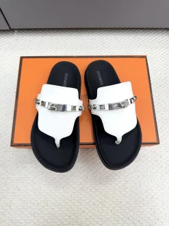HERMES Slides & Slippers Leather (White-Black) EU35-45 B20202606031529109