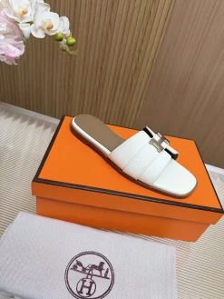 HERMES Slides & Slippers Leather (White-Brown-Silver) EU35-43 A5020260603159389