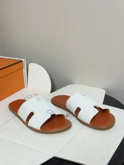 Alternative view of HERMES Slides & Slippers Leather (White-Orange) EU39-45 C40202606031520139