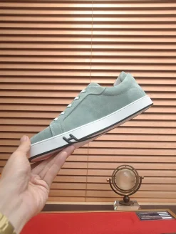 HERMES Sneakers & Trainers Suede (Light Green-White-Black) EU39-46 B90202606031654129
