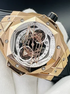 Alternative view of HUBLOT Big Bang Automatic Sang Bleu II (White Dial) 45mm HB B300202606040340719