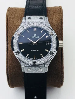 HUBLOT Classic Fusion Automatic (Black Dial) 28mm HB A800202606040439579