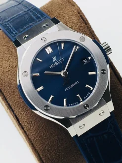 HUBLOT Classic Fusion Automatic (Blue Dial) 38mm HB A600202606040424519