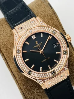 HUBLOT Classic Fusion Automatic Sang Bleu 415NX1112VRMXM16 (Black Dial) 42mm HB B100202606040218669