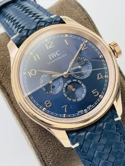 Alternative view of IWC Portuguese Automatic (Blue Dial) 40mm A700202606040276549