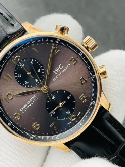 Alternative view of IWC Portuguese Automatic (Brown Dial) 40mm ZF A950202606040271619