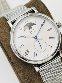 Alternative view of IWC Portuguese Automatic IW544805 (White Dial) 40mm A550202606040286509