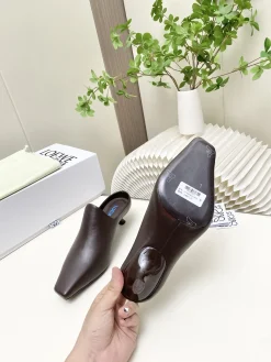 Alternative view of LOEWE Pumps & Heels Leather (Brown) EU34-41 B60202606031708119