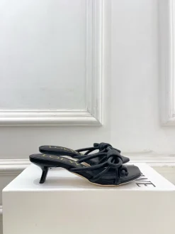 LOEWE Sandals & Mules Leather (Black) EU35-39 B50202606031682119