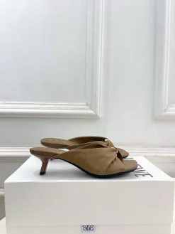 LOEWE Sandals & Mules Leather (Brown) EU35-39 B40202606031688109