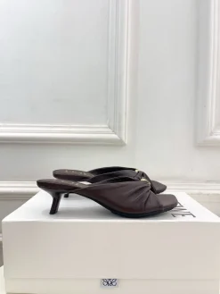 LOEWE Sandals & Mules Leather (Brown) EU35-39 B40202606031689109