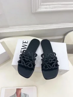 LOEWE Slides & Slippers Leather (Black) EU35-39 B30202606031710109