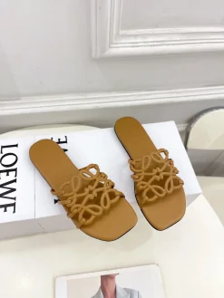 Alternative view of LOEWE Slides & Slippers Leather (Brown) EU35-39 B30202606031725109