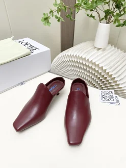 LOEWE Slides & Slippers Leather (Burgundy) EU34-41 B60202606031709119