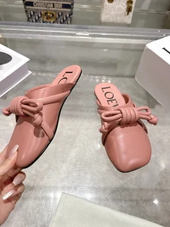LOEWE Slides & Slippers Leather (Pink) EU35-41 B30202606031732109