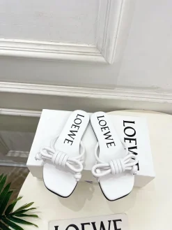 LOEWE Slides & Slippers Leather (White-Black) EU35-39 B40202606031716109