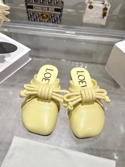 LOEWE Slides & Slippers Leather (Yellow) EU35-41 B30202606031738109