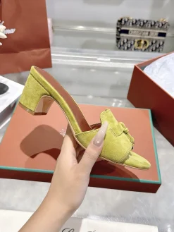 LORO PIANA Sandals & Mules Suede (Lime Green) EU35-42 B60202606031777119